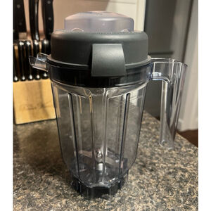 Vitamix Blender Pitcher 32oz Replacement 108300 Container Cup Jar